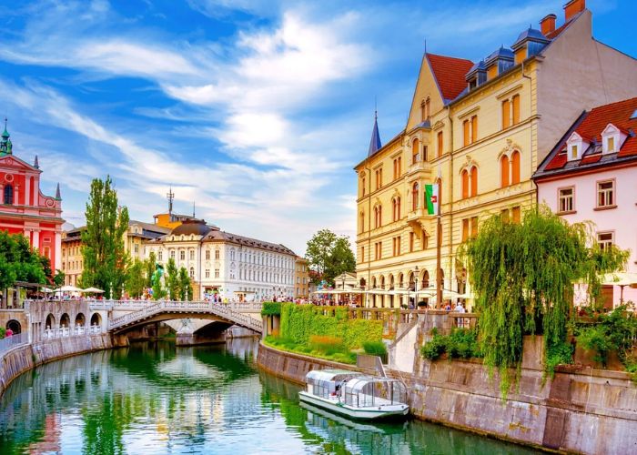 Best Beautiful Cities to Visit in Europe